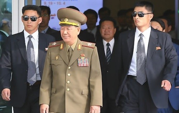 ▲ 2014년 10월 인천 아시안게임 폐막식에 참석하기 위해 온 황병서 인민군 정치총국장의 모습. ⓒ뉴데일리 DB