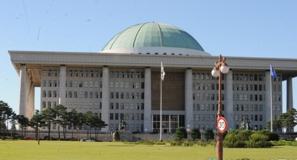 ▲ 사진은 국회의사당 전경 ⓒ뉴데일리