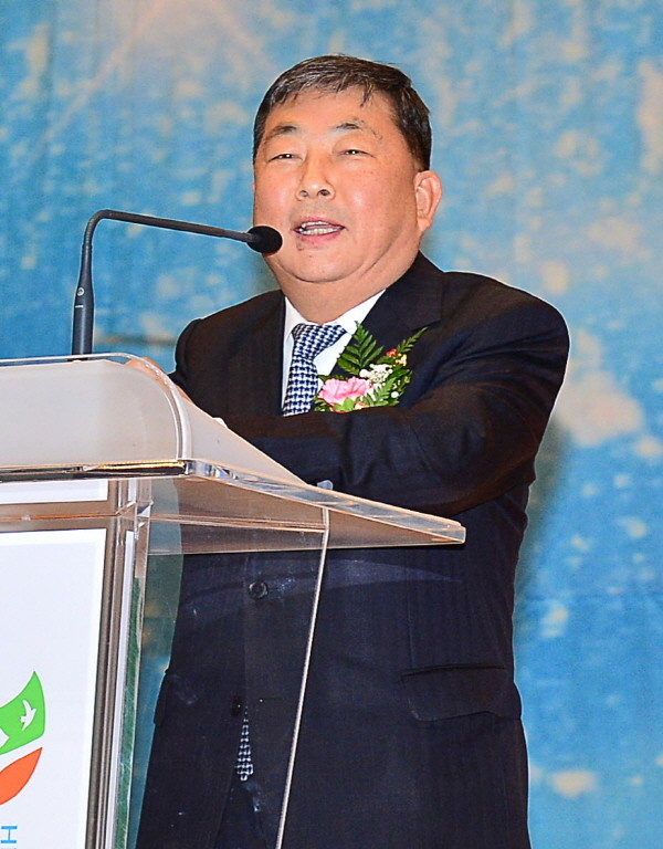 ▲ 이언구 충북도의회 의장.사진제공=제천시