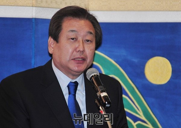 ▲ 새누리당 김무성 대표는 7일 최고위원회의에서 "서청원 최고위원의 대승적 결단에 최고위원회의가 모두 동의했다"면서 공천특별기구를 만들고 위원장에 황진하 사무총장을 임명하기로 했다. ⓒ뉴데일리 이종현 기자