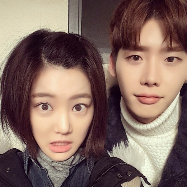 ▲ 이유비, 이종석ⓒ이유비 SNS