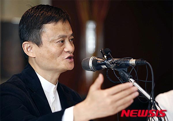 ▲ '알리바바 그룹'의 오너 마윈. 중화권 매체들은 마윈이 장쩌민 前공산당 총서기 측근들의 비호 아래 성장했다고 보고 있다. 사진은 지난 5월 방한 당시 기자간담회 때의 모습. ⓒ뉴시스. 무단전재 및 재배포 금지.