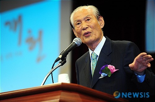 ▲ 이만섭 전 국회의장이 14일 향년 83세의 나이로 별세했다. ⓒ뉴시스DB