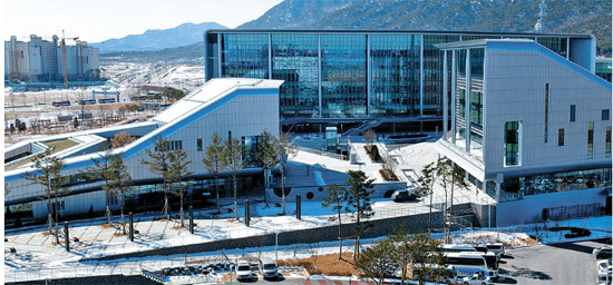 ▲ 내포 신도시로 이전한 충남도청 전경. ⓒ뉴데일리