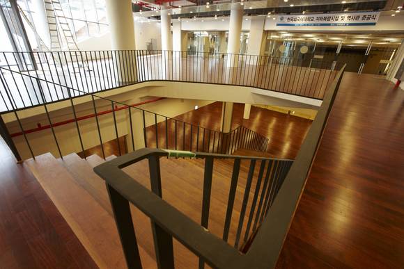 ▲ 서울 동대문구 한국외국어대학교 미네르바 콤플렉스 내부 전경.