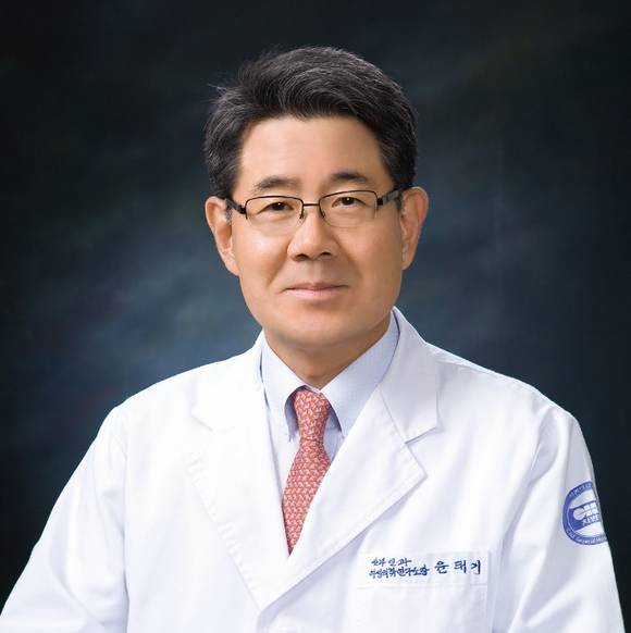 ▲ 윤태기 강남차병원 원장ⓒ차병원그룹