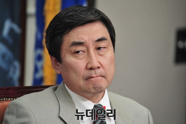 ▲ '막말'의 선두주자 새정치민주연합 이종걸 원내대표. ⓒ뉴데일리 이종현 기자