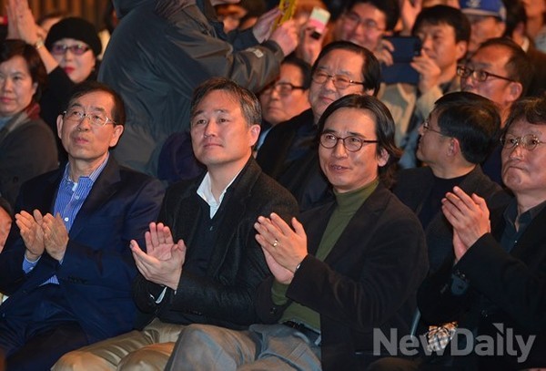 ▲ 지난 27일 새정치민주연합에 입당한 표창원 전 교수. 그는 자신에 대해 '합리적 보수'라고 평가한 바 있다. ⓒ뉴데일리 정재훈 기자