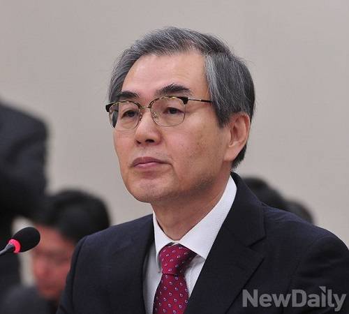 ▲ 정재찬 공정거래위원장은 경쟁당국으로서의 역할 강화를 통해 경제위기 해소에 일조하겠다는 다짐을 밝혔다ⓒ