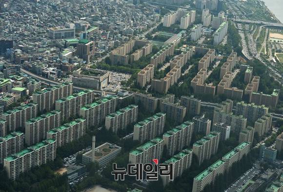 ▲ 내년 1분기 전국에서 6만6000여가구가 쏟아진다. 사진은 수도권의 단지 모습.ⓒ뉴데일리