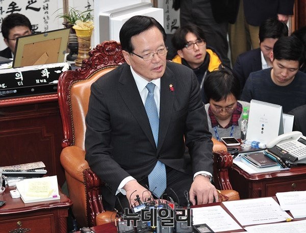 ▲ 여야의 교착상태가 계속되면서 2016년 1월 1일 0시를 기준으로 현행 선거구가 전부 무효화되자, 정의화 국회의장은 현행 의석수를 기준으로 선거구 획정하는 안을 마련해달라고 여야에 요청했다. ⓒ뉴데일리 이종현 기자