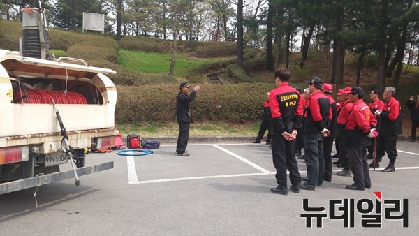 ▲ 예천군은 산림축산과 및 12개 읍·면에 동절기 산불방지대책본부를 설치·운영하고 본격적 산불예방활동에 들어갔다. ⓒ예천군 제공