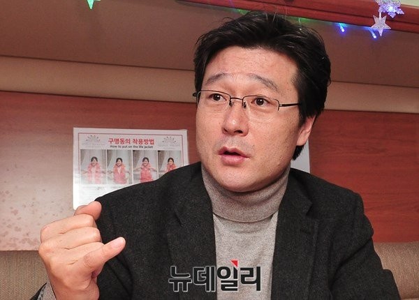 ▲ 그는 국회의원들이 약속을 지키지 않고, 선거를 앞두고만 국민들에게 비굴하게 군다고 비판했다. 이런 정치를 이제는 청산해야 한다고 목소리를 높였다. ⓒ뉴데일리 이종현 기자