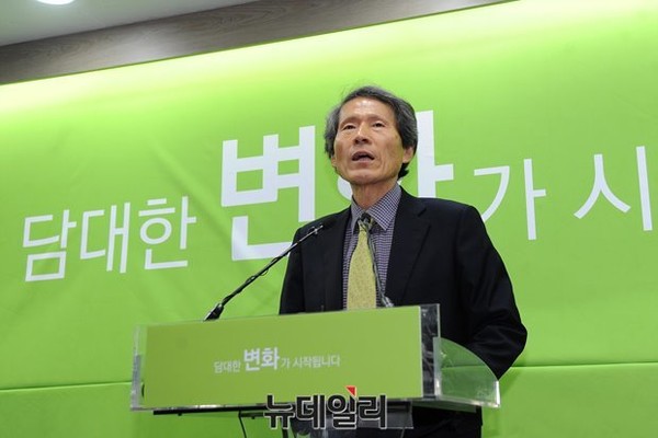 ▲ 국민의당 한상진 창당준비위원장은 13일 인선안을 발표하면서 박선숙 전 의원을 집행위원장에 앉혔다. 집행위원장은 다른 당의 사무총장직에 해당하는 자리다. ⓒ뉴데일리 정재훈 기자