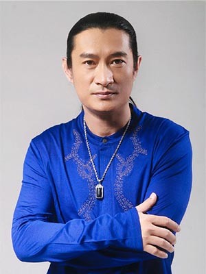 ▲ 대만 출신 '쯔위'가 대만 국기를 흔들었다며 中네티즌을 선동한 대만 출신 작곡가 겸 가수 황 안. ⓒ황 안 웨이보 사진 캡쳐