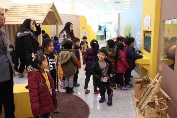 ▲ ‘똥나와라 똥똥’ 체험전시장. ⓒ대전시립박물관