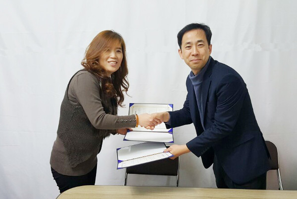 ▲ 김동주 세종시 예비후보, 대한미용사회와 협약 체결ⓒ김동주