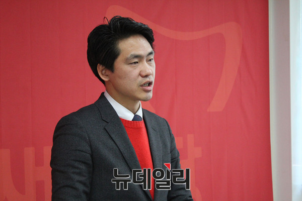 ▲ 새누리당 이종철 예비후보는 "금태섭 변호사의 출마 소식을 환영한다"면서도 "함께 정치불신을 해소하자"며 동시국민참여경선을 주장하고 나섰다. ⓒ뉴데일리 DB