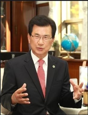 ▲ 이시종 충북도지사ⓒ충북도