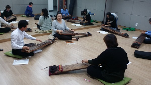▲ 국악기 강습 장면.ⓒ영동군