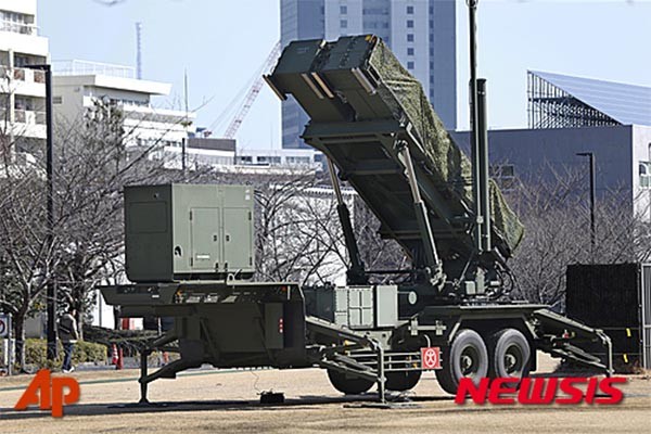 ▲ 북한의 장거리 미사일 발사 통보 이후 日자위대는 도쿄 일대에 패트리어트 PAC-3를 배치했다. ⓒ뉴시스-AP. 무단전재 및 재배포 금지.