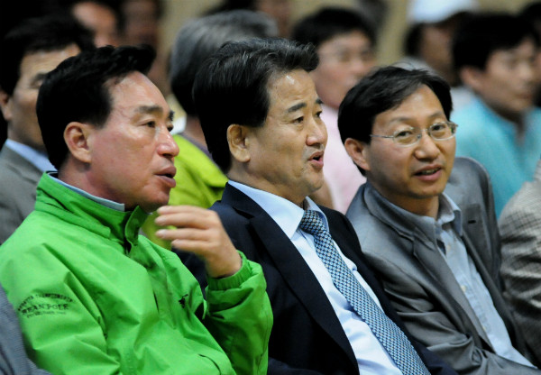 ▲ 전주병(전주덕진) 선거구는 전북 순창에 칩거해 있는 정동영 전 열우당의장이 김성주 의원을 심판하러 출마할 것이라는 사실 자체는 어느 정도 기정사실로 받아들여지고 있는 가운데, 그가 국민의당 입당을 선택할지 여부가 마지막 변수로 남아 있다. ⓒ뉴시스 사진DB