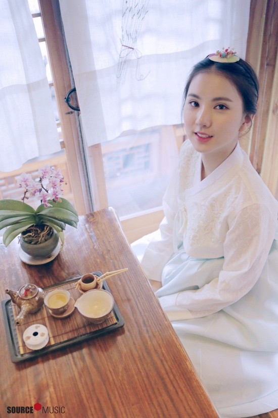 ▲ 여자친구의 은하