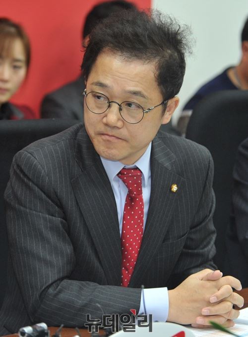 ▲ 새누리당 강석훈 의원. ⓒ뉴데일리 이종현 기자