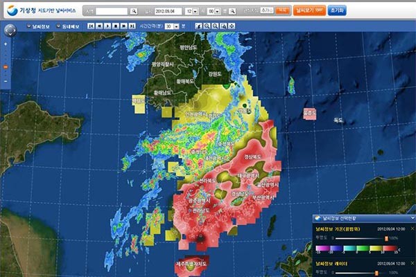 ▲ 기상청의 GIS 정보 기반 날씨 서비스 화면. 기상청은 슈퍼컴퓨터를 활용해 기상정보를 예측하고 있다. ⓒ오픈소프트웨어 포털 서비스 캡쳐