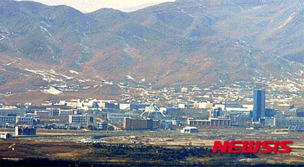 ▲ 경기 파주 도라산 전망대에서 바라본 개성공단의 모습. ⓒ뉴시스. 무단전재 및 재배포 금지.