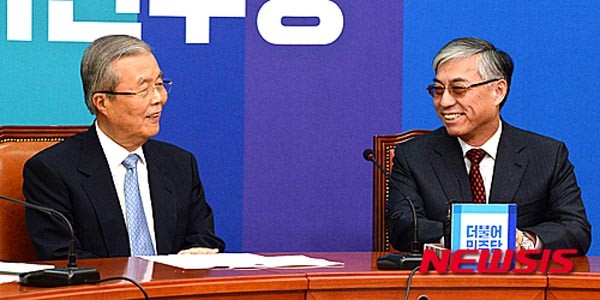 ▲ 지난 23일 '더민주'를 찾아간 추궈홍 주한 中대사는 비공개 간담회에서 "사드 미사일을 배치했다가는 한중 관계가 파탄날 것"이라고 협박했다. ⓒ뉴시스. 무단전재 및 재배포 금지.