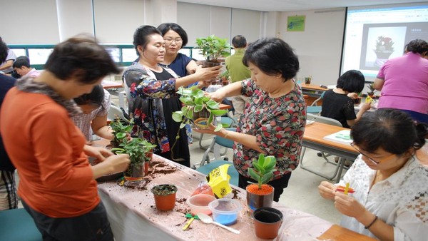 ▲ 마스터가드너 양성 교육 장면.ⓒ상주시 제공