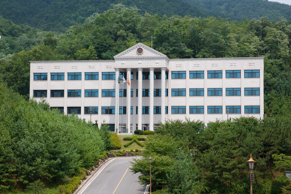 ▲ 대원대학교 본관ⓒ대원대