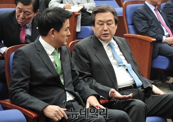 ▲ 29일 의원총회에 참석한 새누리당 김무성 대표.ⓒ뉴데일리 이종현 기자