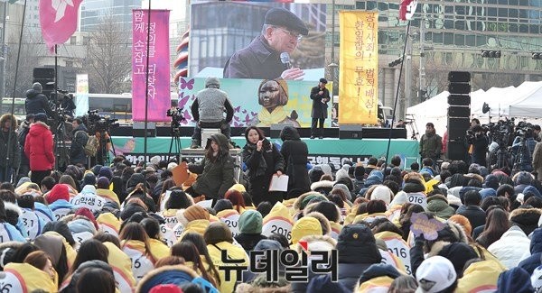 ▲ 단상에 올라 발언하고 있는 이만열 숙명여대 교수. ⓒ뉴데일리 이종현 기자