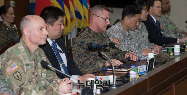 ▲ 사드(THAAD) 배치문제 협의를 위한 '한미 공동실무단 첫 회의'가 4일 오후 서울 용산구 국방부에서 열렸다.ⓒ뉴데일리 정상윤 사진기자