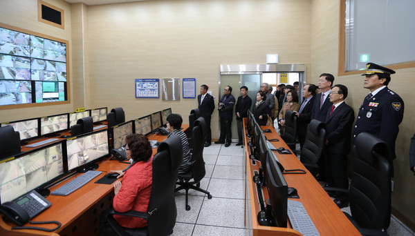 ▲ 충북 괴산군이 4일 ‘괴산군CCTV통합관제센터’ 개관식을 가졌다.ⓒ괴산군