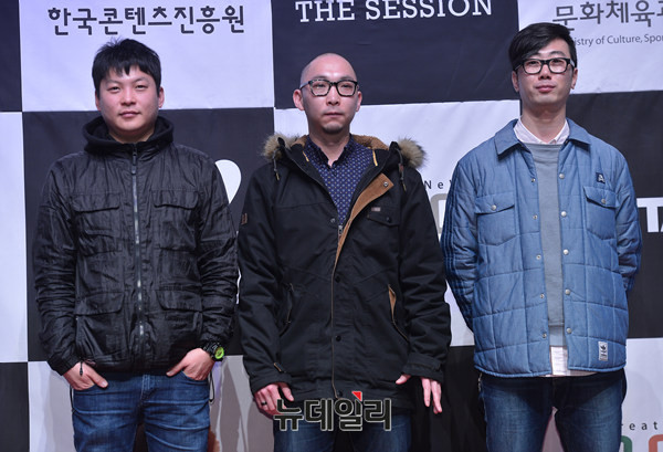 ▲ 미뎀에 참가하는 이디오테잎 ⓒ 뉴데일리 정상윤 기자