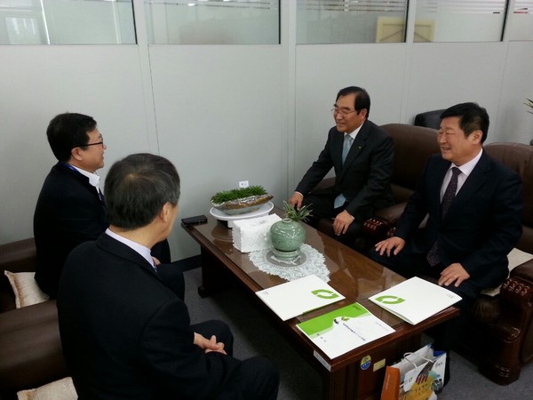 ▲ 이승훈 청주시장이 9일 기재부를 방문해 예산지원을 요청하고 있다.ⓒ청주시