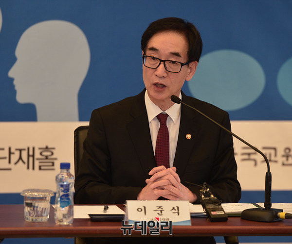 ▲ 이준식 사회부총리 겸 교육부장관. ⓒ뉴데일리 정상윤 기자