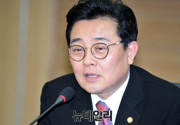 ▲ 더불어민주당이 11일 3차 컷오프 명단을 발표했다. 여기에 전병헌 전 최고위원이 포함됐다. ⓒ뉴데일리 이종현 기자