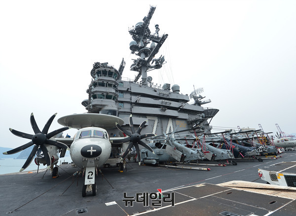 ▲ Gregory C. Huffman 함장 ⓒ 뉴데일리 정상윤