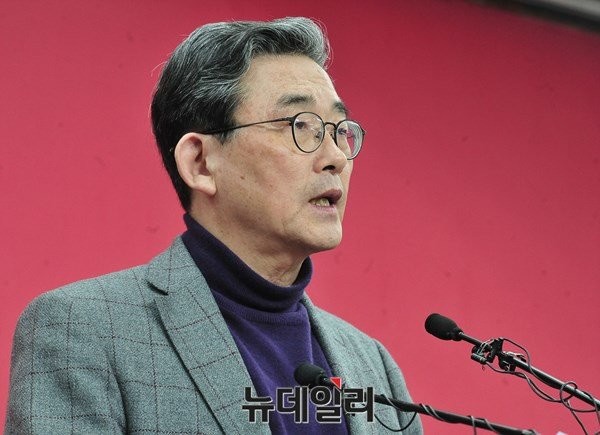 ▲ 새누리당 이한구 공직선거후보자추천관리위원장.ⓒ이종현 기자