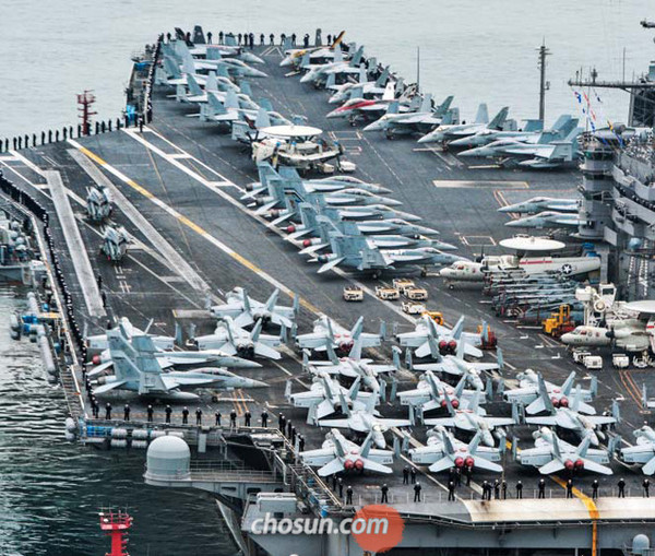 ▲ 한미 연합훈련에 참가한 미국 핵항모 스테니스 호.(조선닷컴)