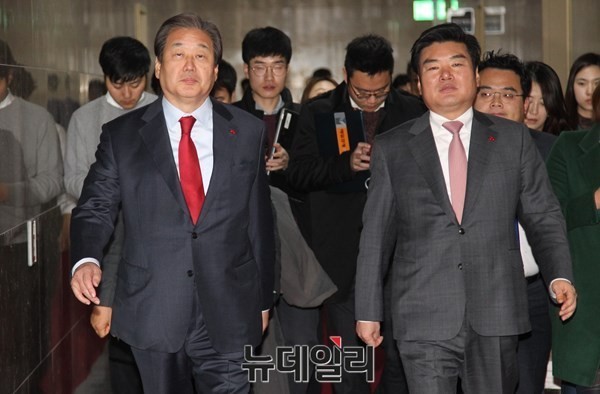 ▲ 새누리당 김무성 대표와 원유철 원내대표.ⓒ뉴데일리