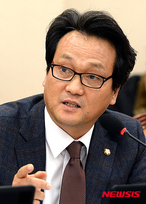 ▲ 경기 오산지역에 출마한 안민석 더불어민주당 후보. ⓒ뉴시스