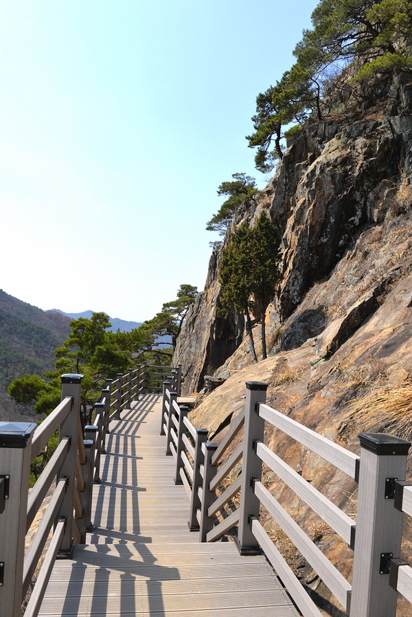 ▲ 괴산 성불산 등산로.ⓒ괴산군