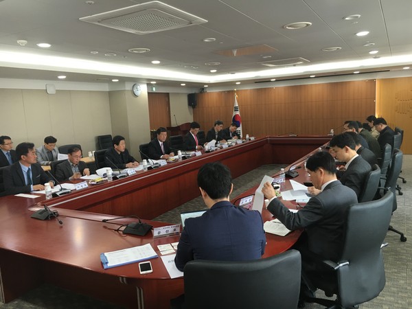 ▲ 충남도와 코트라가 6일 외국인 투자유치 합동 간담회를 가졌다.ⓒ충남도