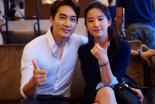 ▲ 송승헌-유역비 커플  ⓒ 송승헌 트위터