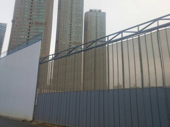 ▲ 용산4구역에서 8년 만에 개발이 재개된다. 사진은 용산4구역 현장.ⓒ뉴데일리경제